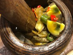 -老滇山寨•云南特色菜•地方菜•民族风情歌舞表演(金碧店)