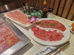 -二荆条·蜀鲜汇城市森林火锅