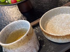 -鹿鸣山草本茶香火锅(园西路店)
