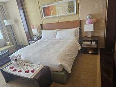-深圳星河丽思卡尔顿酒店