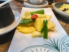 -云海肴·汽锅鸡·云南代表菜(浦江欢乐颂店)