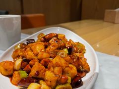 -渝信川菜 · 川味家常菜(财富购物中心店)