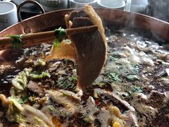 -朝伟清真铜瓢牛肉馆(三十年老·店)