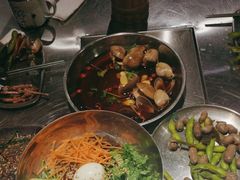-马路牙子烧烤音乐酒馆(望京店)