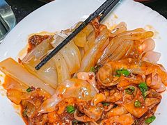 -老来福·非遗酸汤兔(凯旋路店)
