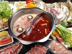 -红菇坊鲜汤火锅(北站店)