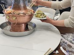 -鑫渔港海鲜本地菜·山海关浑锅(东戴河店)