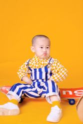 -小熊维尼高端儿童摄影(福田新洲店)