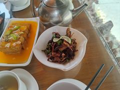 -隔壁老王·家常云南菜(花巷店)