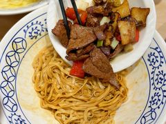 -李与白包子铺(桐梓林店)