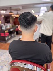 -BarberKiNG男士理发馆Barbershop