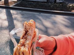 阳光下的肉夹馍-子午路张记肉夹馍(翠华路店)