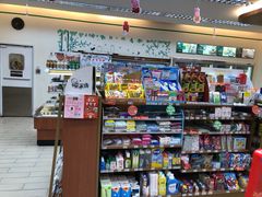 -全家便利店(南峰中心店)