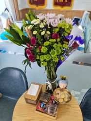 -靓芙泉祛痘.科技美肤连锁