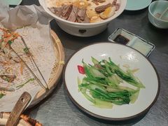 -潮界(凯德晶萃店)