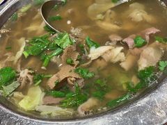 -谢老五跷脚牛肉·非遗传承店