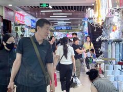 -西北轻工批发市场