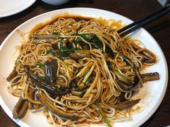 -通安客栈中餐厅·何家小馆