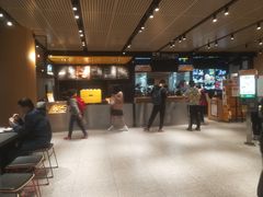 -麦当劳(中山公园龙之梦店)