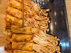 -华府九号海鲜烧烤大排档(龙域店)