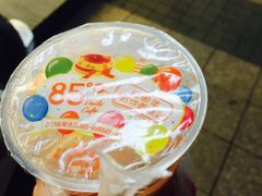 -85度C(生甜甜圈研究工坊·上海局门店)