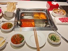 -海底捞火锅(长宁路龙之梦店)