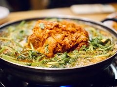 土豆排骨火锅-喇喇排骨火锅·传统韩式脊骨汤(望京西园总店)