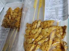 -何师烧烤·香辣蟹·川菜·30年老品牌(太古里旗舰店)