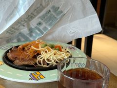 -豪客来牛排(人民东路店)