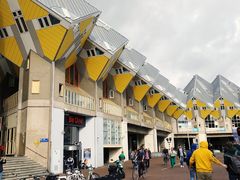 -立体方块屋