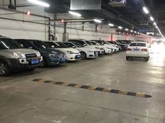 -世博源停车库