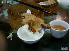 莲香楼&nbsp;鸭掌-香港蓮香樓(上環店)