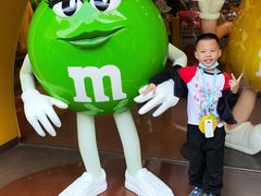 -m豆巧克力世界(上海世茂广场店)