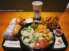 -The Habit Burger Grill 哈比特汉堡(复兴soho店)