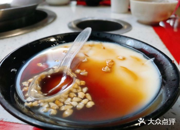 牛華八婆火锅串串(南中环店)图片