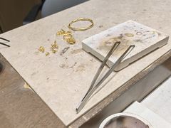 -华夏典当行(龙德广场店)