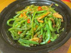 -伊喜饺子·烤鸭(五道口学院路店)