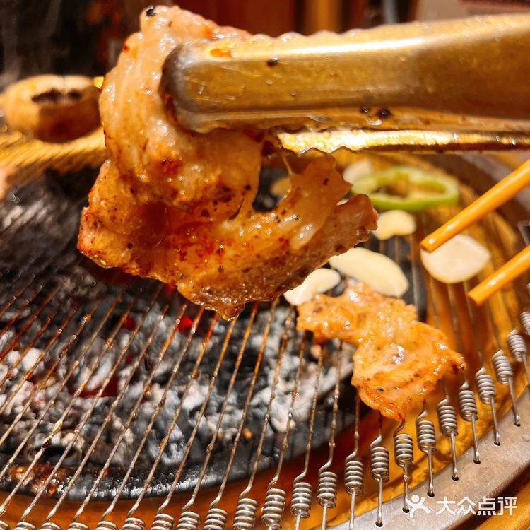 何以解暑，唯有烤肉！