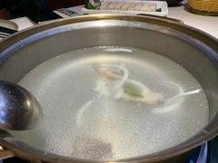 -喃喃椰·糟粕醋·椰子鸡火锅(七堡花园店)