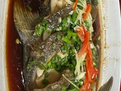 -芦茨金富饭庄·25年老字号·专做稻草鸡