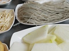 -光头药膳鸡(莱茵小镇店)