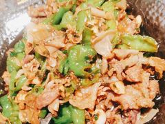 -费大厨辣椒炒肉(太平老街店)