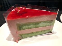 覆盆子风味蛋糕-星巴克(汇京国际广场店)