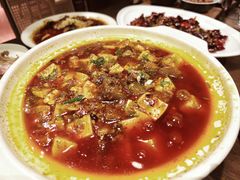 -肆海小川菜酒馆Wine Bistro (青年路店)