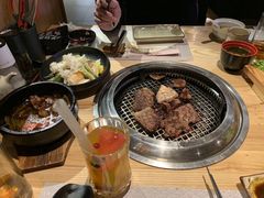 -赤坂亭·M9和牛烧肉(南京江南虹悦城店)
