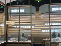 -洪氏嗨捞·广东猪肚鸡·椰子鸡火锅(西咸万象城店)