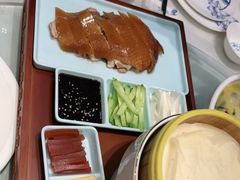 -香山湖家家宴(中山陵店)