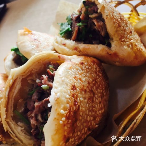 白掌柜火烧牛杂汤
