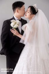 -青禾蒙娜丽莎婚纱摄影(武汉总店)