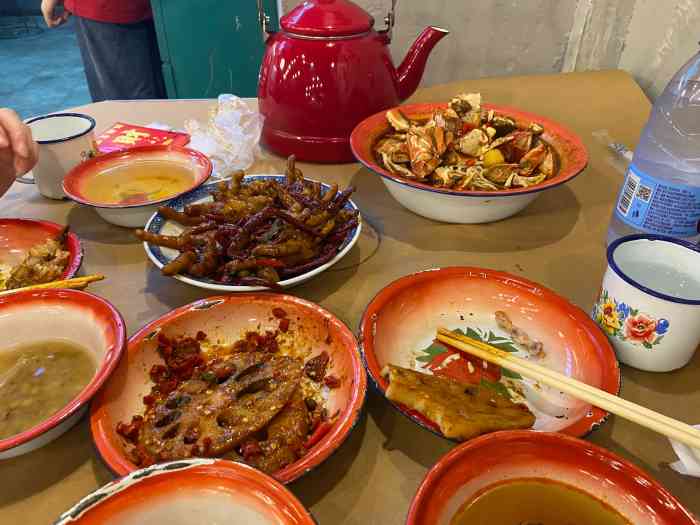 老三样·美食研发馆(绿茵路店)